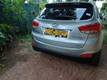 https://riyasewana.com/uploads/hyundai-tucson-9816284152.jpg