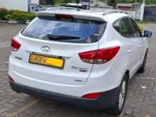 https://riyasewana.com/uploads/hyundai-tucson-ix-2013-2617442812742.jpg
