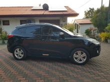 https://riyasewana.com/uploads/hyundai-tucson-ix35-20946166656.jpg