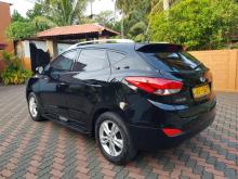 https://riyasewana.com/uploads/hyundai-tucson-ix35-20946166795.jpg