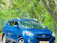 https://riyasewana.com/uploads/hyundai-tucson-ix35-214451822172.jpg