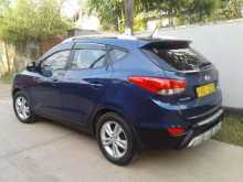https://riyasewana.com/uploads/hyundai-tucson-ix35-222154334372.jpg