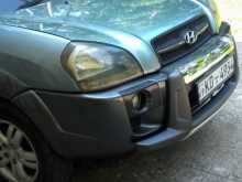 Hyundai Tucson 2006 SUV