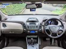 https://riyasewana.com/uploads/hyundai-tucson-thantom-24101558215.jpg