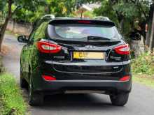 https://riyasewana.com/uploads/hyundai-tucson-thantom-6144340482.jpg
