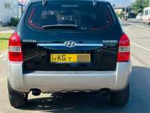 https://riyasewana.com/uploads/hyundai-tusan-6517114693.jpg