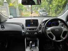 https://riyasewana.com/uploads/hyundai-tuscon-2011-1222190212233.jpg
