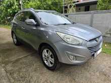 Hyundai Tucson 2011 SUV