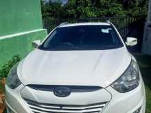 Hyundai Tucson 2012 SUV