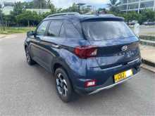 https://riyasewana.com/uploads/hyundai-veneu-218253322822.jpg
