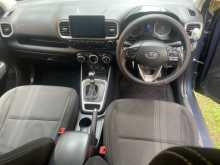 https://riyasewana.com/uploads/hyundai-venue-2019-2211533712962.jpg
