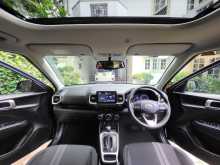 https://riyasewana.com/uploads/hyundai-venue-27183820234.jpg