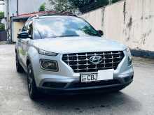 https://riyasewana.com/uploads/hyundai-venue-sx-2019-614480612853.jpg
