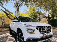 https://riyasewana.com/uploads/hyundai-venue-sx-2019-69254012611.jpg
