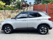 https://riyasewana.com/uploads/hyundai-venue-sx-614482817445.jpg