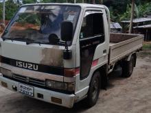 https://riyasewana.com/uploads/isuzu-10-5-211627096652.jpg