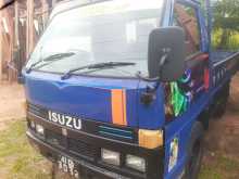 Isuzu 10.5 1981 Lorry