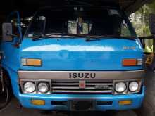 Isuzu 10.5 1983 Lorry