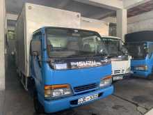 Isuzu 10.5 Feet Full Body 2000 Lorry