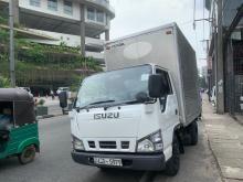 Isuzu 10.5 Feet Full Body 2006 Lorry