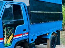 Isuzu 10.5 Truck 1984 Lorry