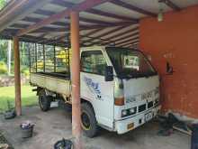 Isuzu 10.5feet 1983 Lorry