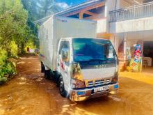 Isuzu 10.5FT 2011 Lorry