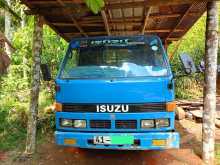 Isuzu ELF 1981 Lorry