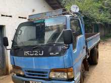 Isuzu Double Wheel 1992 Lorry