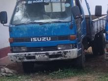 https://riyasewana.com/uploads/isuzu-14-5-131220336911.jpg