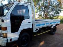 https://riyasewana.com/uploads/isuzu-14-5-1998-2320110512163.jpg