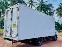 https://riyasewana.com/uploads/isuzu-18-5-freezer-2019-39253512673.jpg