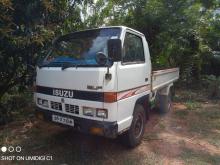 Isuzu ELF 1980 Lorry