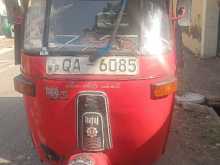 Isuzu 2 Stroke 2005 Three Wheel