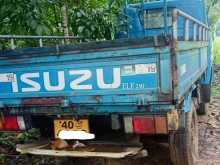 https://riyasewana.com/uploads/isuzu-250-1980-1519564812932.jpg