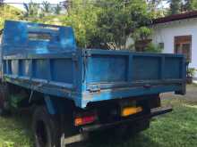 https://riyasewana.com/uploads/isuzu-250-1980-2014014812942.jpg