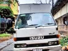 Isuzu ELF 250 1974 Lorry