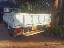 https://riyasewana.com/uploads/isuzu-350-171556484313.jpg