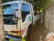 https://riyasewana.com/uploads/isuzu-350-1996-19581312112.jpg