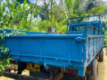 Isuzu 350 1985 Truck