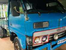 Isuzu 350 1982 Lorry