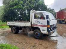 Isuzu 350 14 12 1986 Lorry