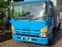 https://riyasewana.com/uploads/isuzu-350-lorry-22163818352.jpg