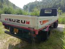 https://riyasewana.com/uploads/isuzu-350-lorry-25105251972.jpg