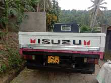 https://riyasewana.com/uploads/isuzu-350-lorry-30170603342.jpg
