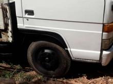 https://riyasewana.com/uploads/isuzu-4-b-111942466704.jpg