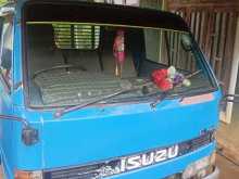 Isuzu ELF 1981 Lorry