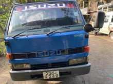 https://riyasewana.com/uploads/isuzu-4be1-engine-310424122872.jpg