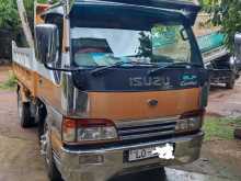 Isuzu 4hf-1 2000 Lorry