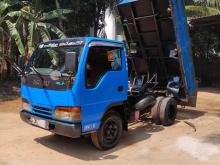 Isuzu 4HF1 1999 Lorry